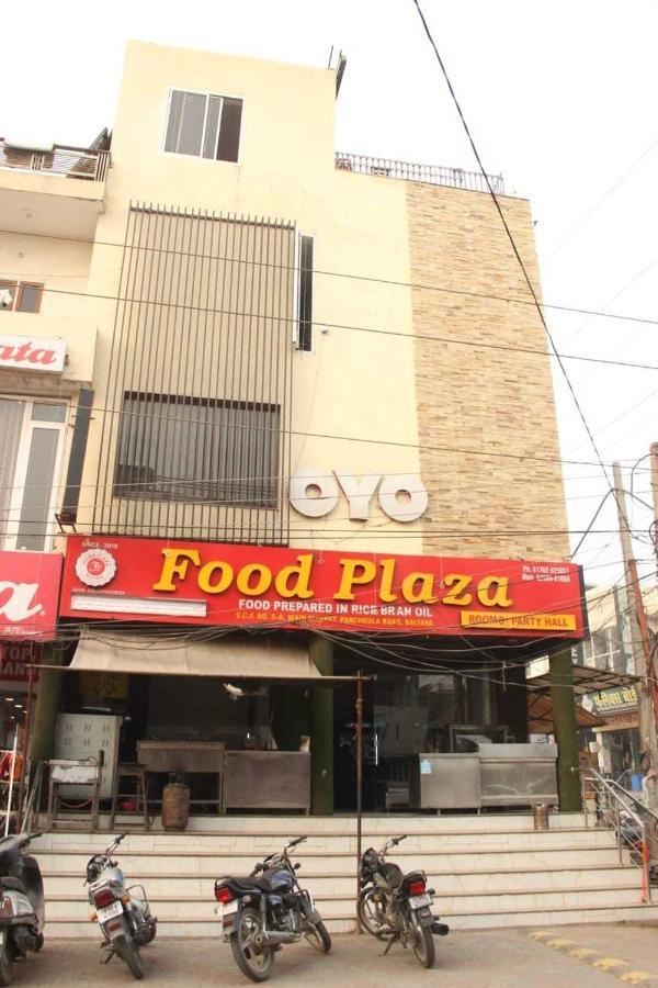 Hotel O Food Plaza Zirakpur Bagian luar foto